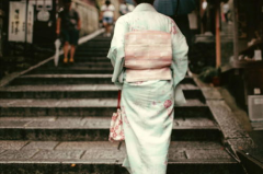 回族小姐姐背影照片,背影如画——探寻回族小姐姐的独特魅力